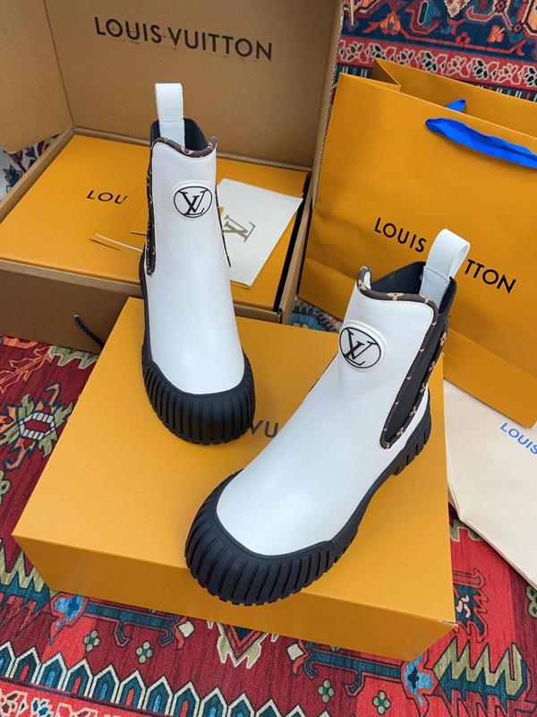 ルイヴィトン靴内部構造